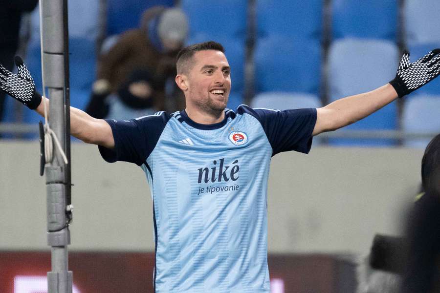 Slovan proti Dukle prehrával, ale teší sa z troch bodov.