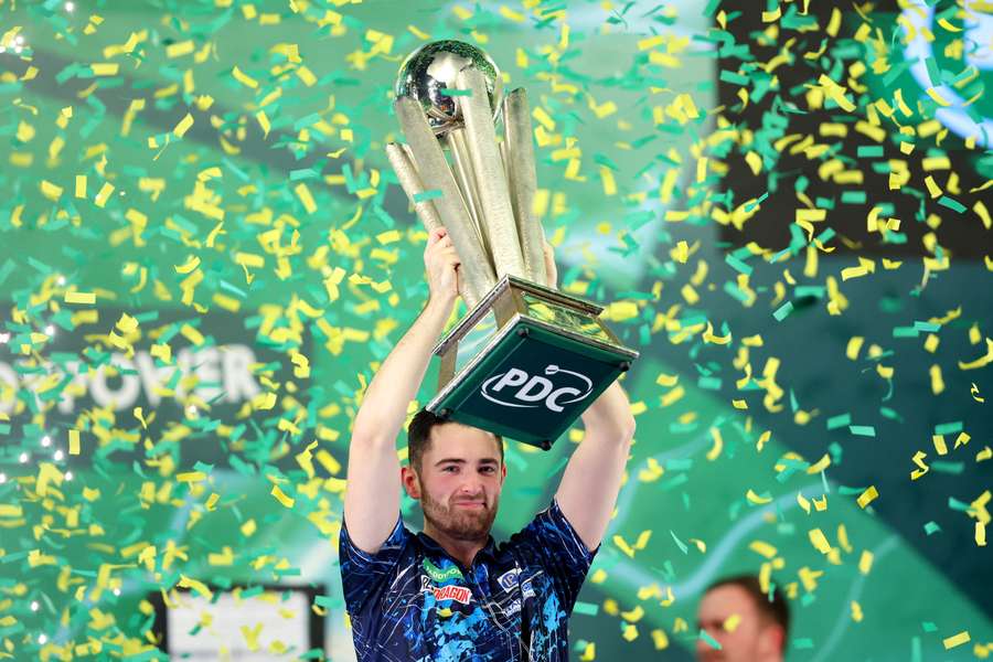 Luke gegen Luke: Turnierfavorit Humphries krönte sich bei der Darts-WM 2024 gegen Überraschungsfinalisten Littler zum Weltmeister. Es war der Startschuss für eine freundschaftliche Rivalität.