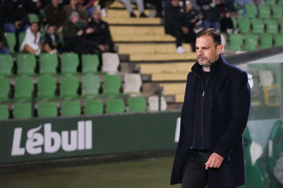 Sotiris Silaidopoulos, treinador do Rio Ave Sotiris Silaidopoulos, treinador do Rio Ave