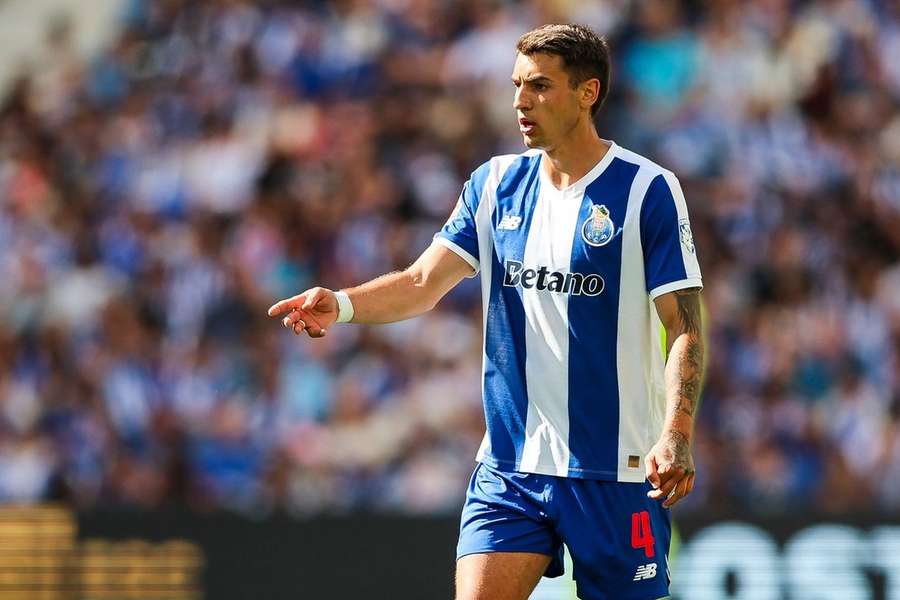 Kiwior ao serviço do FC Porto Kiwior ao serviço do FC Porto