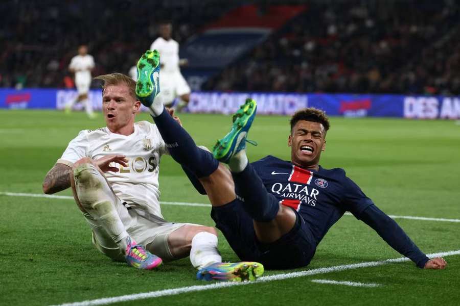 Hráči PSG pocítili prvú prehru v tejto sezóne.