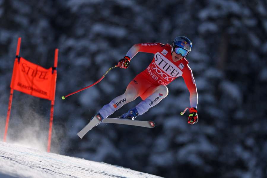 Marco Odermatt domine la descente de Beaver Creek