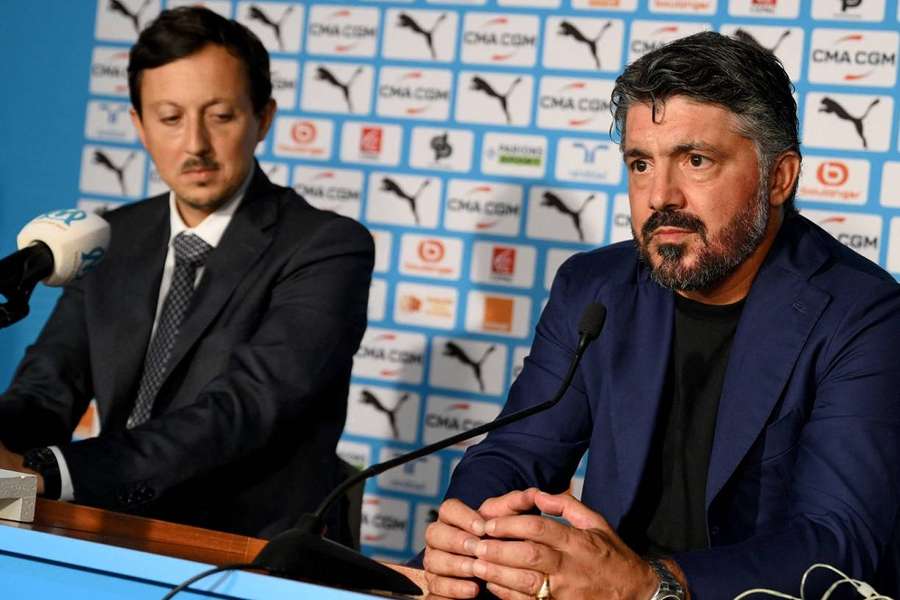 Gattuso e Longoria na apresentação do treinador italiano em setembro