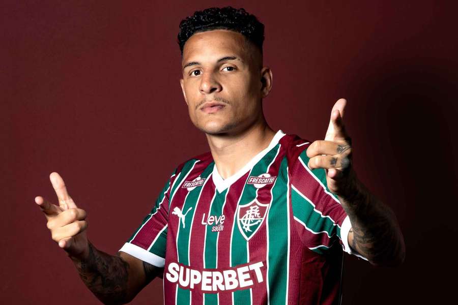 Guilherme Arana será jogador do Fluminense nos próximos 4 anos Guilherme Arana será jogador do Fluminense nos próximos 4 anos