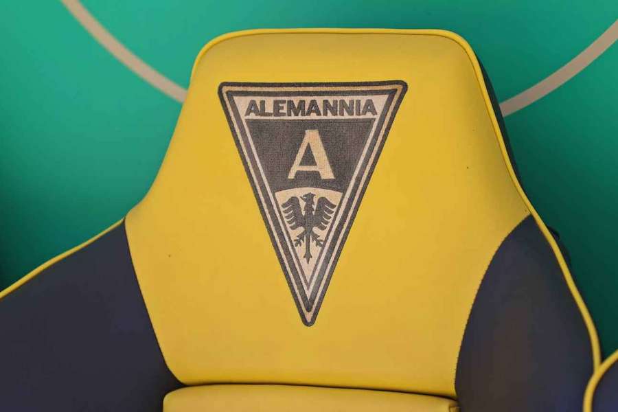 Alemannia Aachen besiegt Rot-Weiss Essen.
