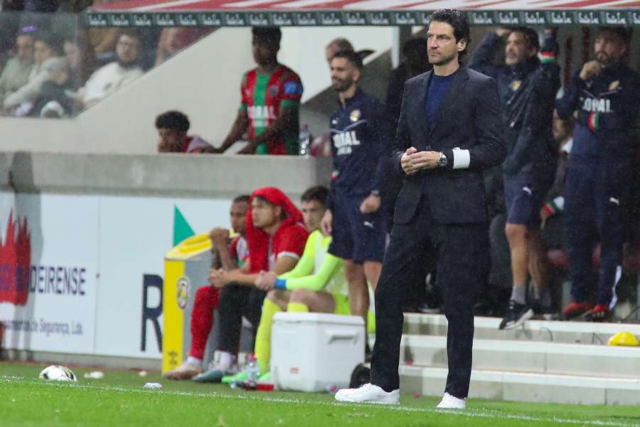 Jorge Simão chegou ao clube em janeiro