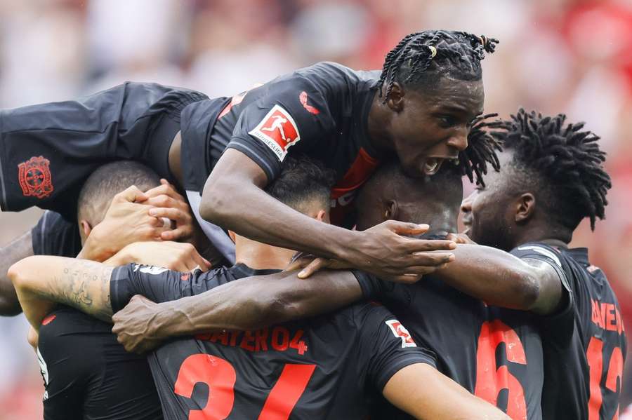 Feest bij Leverkusen na de 2-0