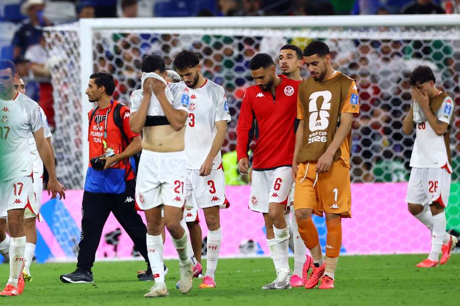 Après son naufrage, une Tunisie en colère exige la "refonte" de son football Après son naufrage, une Tunisie en colère exige la "refonte" de son football