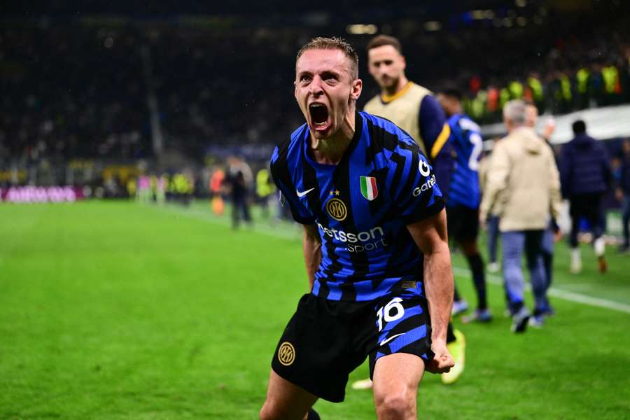 La gioia incontenibile di Frattesi dopo il gol decisivo