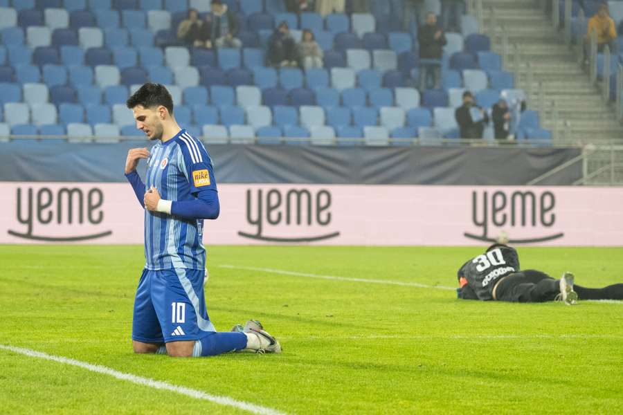 Marko Tolič bude strieľať góly v Číne.