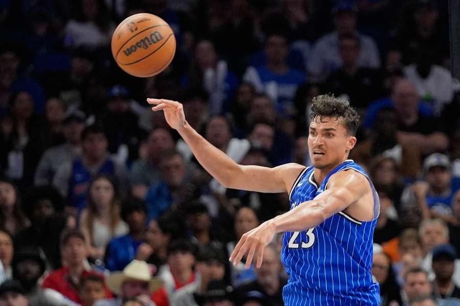 Da Silva glänzt als Einwechselspieler mit 19 Punkten