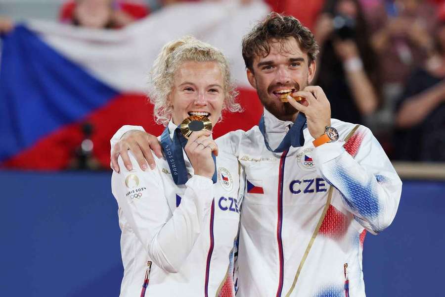 Siniaková s Macháčem slavili v Tokiu.