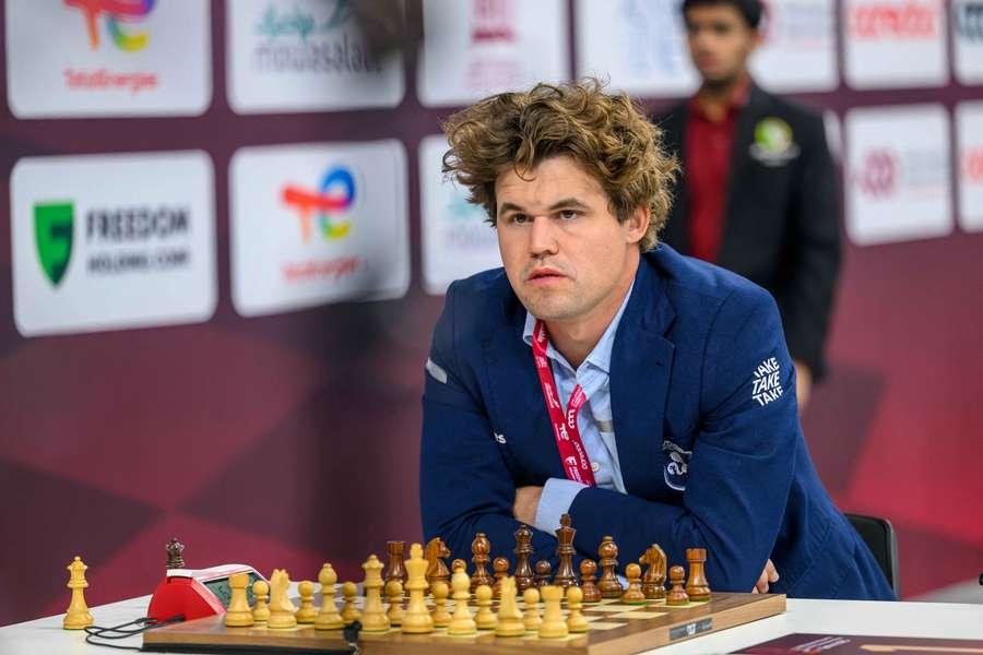 Carlsen znowu mistrzem świata w szachach szybkich. Duda wycofał się po drugim dniu