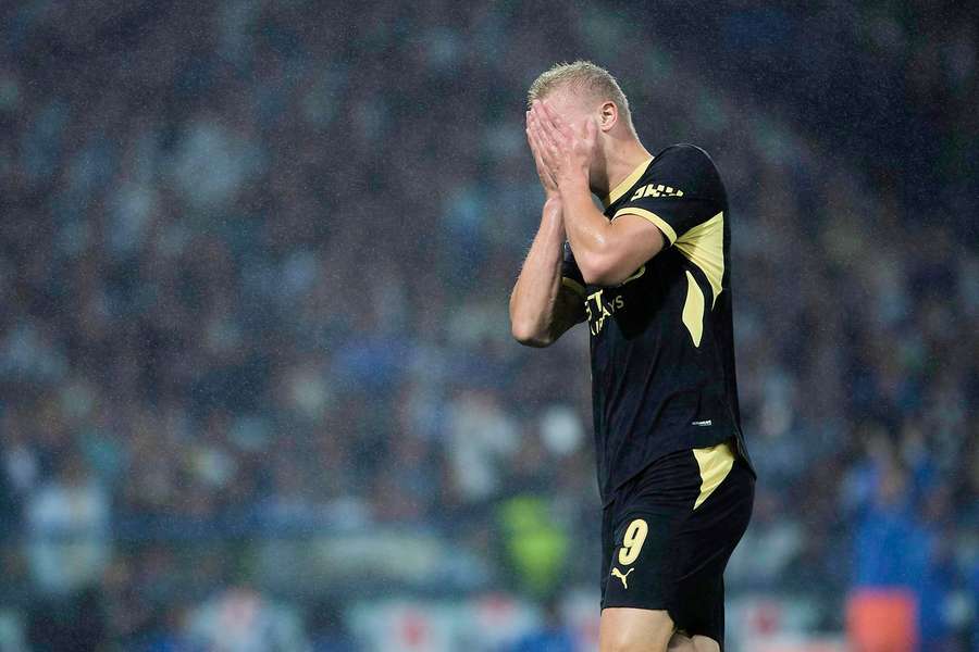 Manchester City riscă sancțiuni colosale în urma încălcării regulilor financiare Manchester City riscă sancțiuni colosale în urma încălcării regulilor financiare