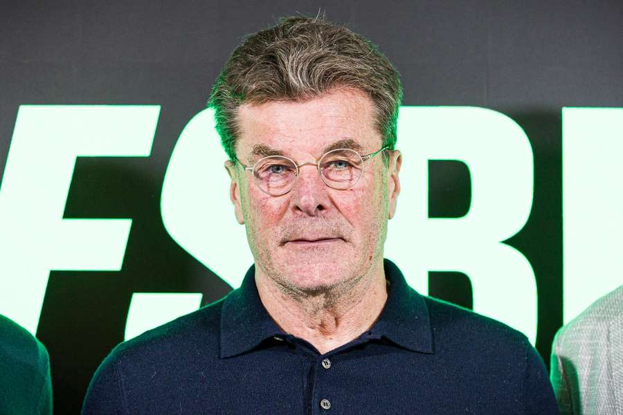 Dieter Hecking bei seiner Vorstellung am Montag. Dieter Hecking bei seiner Vorstellung am Montag.