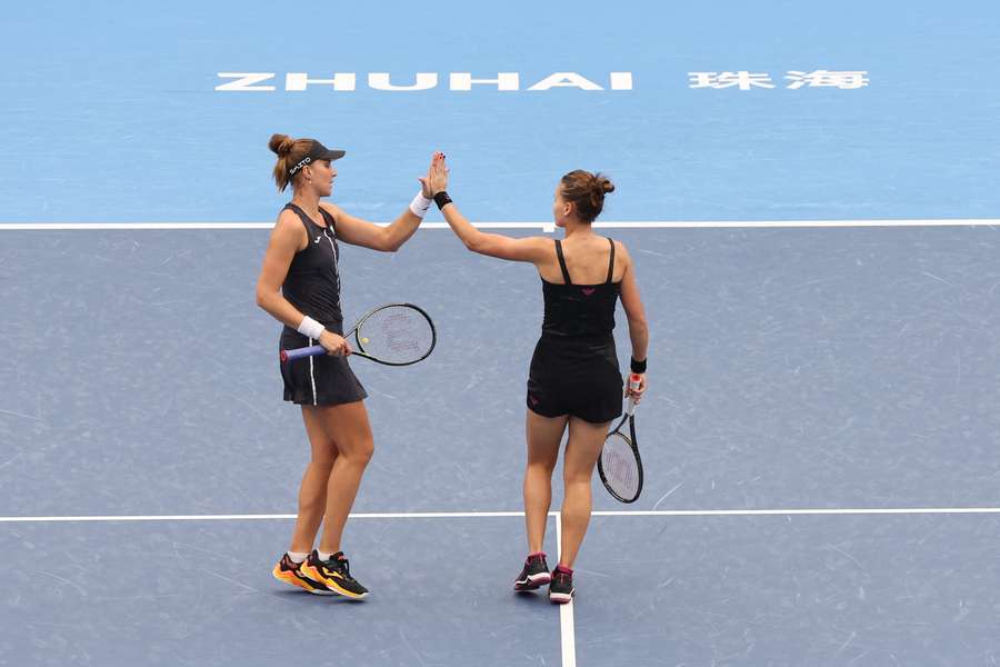 Bia Haddad vence e vai à semifinal do WTA Finals Elite na China, tênis