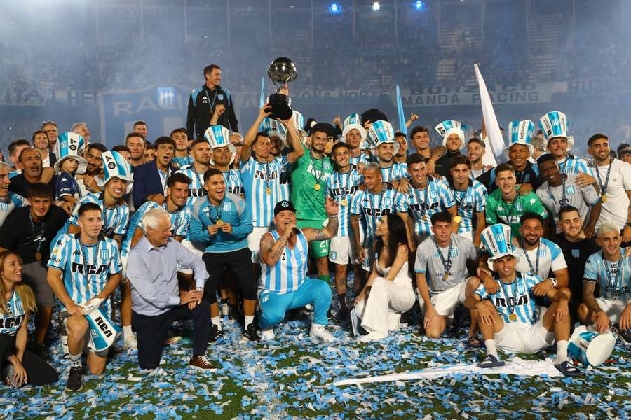 Celebración amarga para Racing.