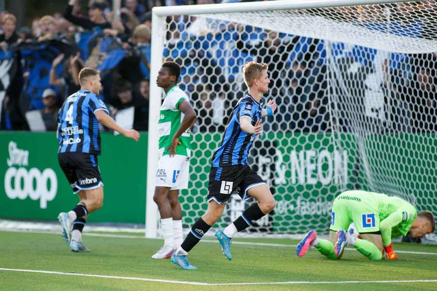 Jesper Uneken celebrates scoring Sirius' winner Jesper Uneken celebrates scoring Sirius' winner