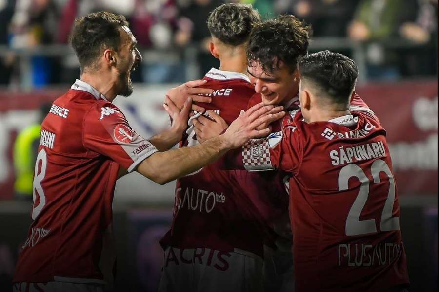 Rapid - UTA Arad 3-1