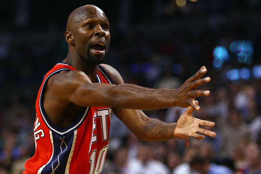 Mavericks assistant coach Darrell Armstrong when he played for the New Jersey Nets (2007)
