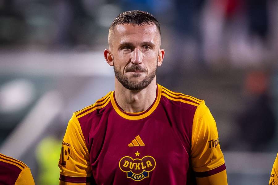 Tomáš Pekhart naposledy hájil barvy Dukly. Tomáš Pekhart naposledy hájil barvy Dukly.