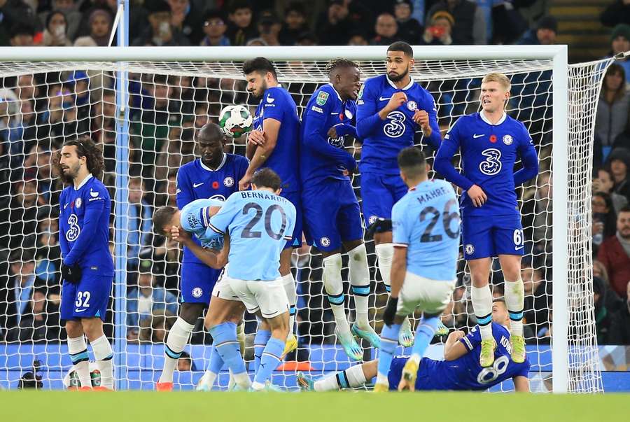 EFL Cup: Manchester City wygrywa z Chelsea, potęgi Premier League bez awansu