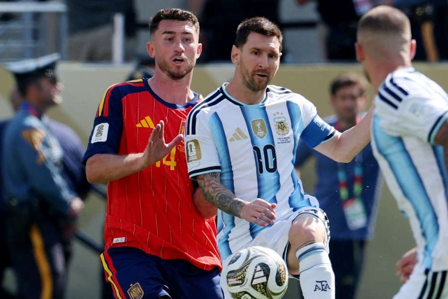 Laporte e Messi em Espanha x Argentina, final da Copa do Mundo 2026 Laporte e Messi em Espanha x Argentina, final da Copa do Mundo 2026