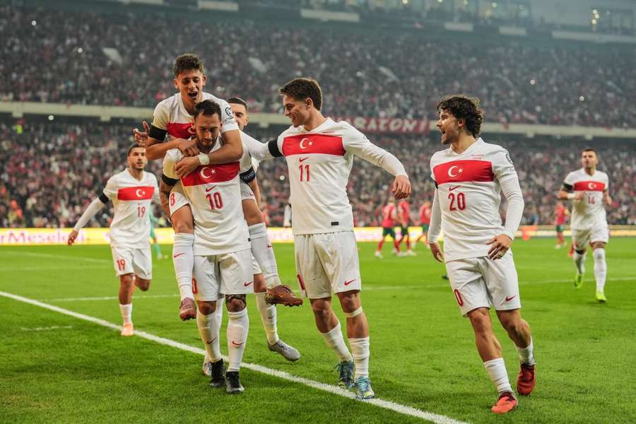 Turkey beat Bulgaria 2-0 in Bursa on Saturday Turkey beat Bulgaria 2-0 in Bursa on Saturday