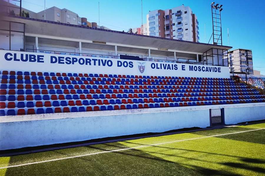Estádio Alfredo Marques Augusto sem condições