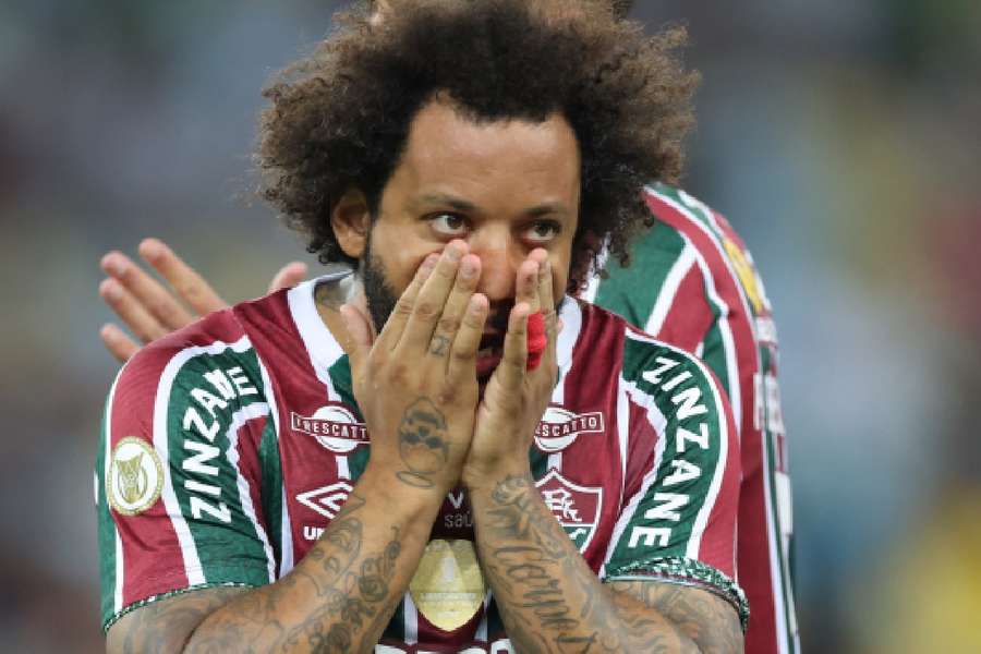 Marcelo deixa o Fluminense após títulos e um desentendimento bizarro com o treinador Mano Menezes