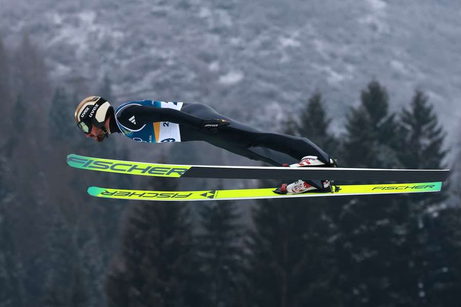 Johannes Rydzek ist von den Olympischen Spielen direkt zum nächsten Wettkampf geflogen.