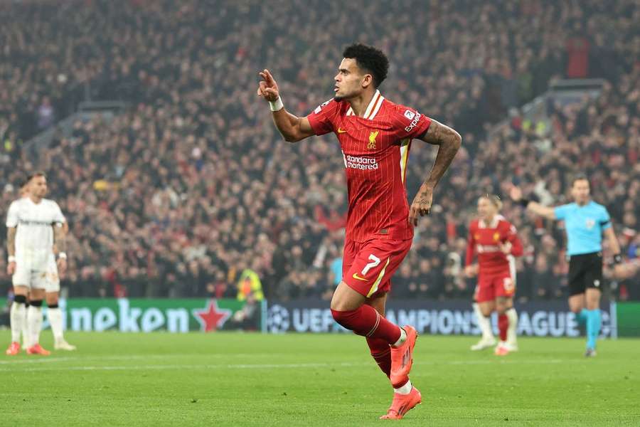 Luis Díaz fez três gols em Liverpool 4x0 Leverkusen