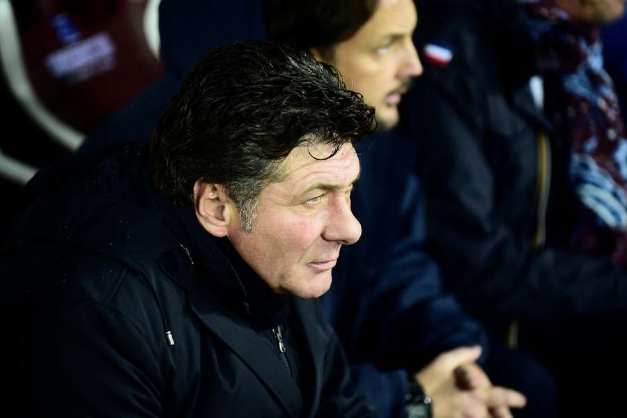 Mazzarri took over from Garcia at Napoli