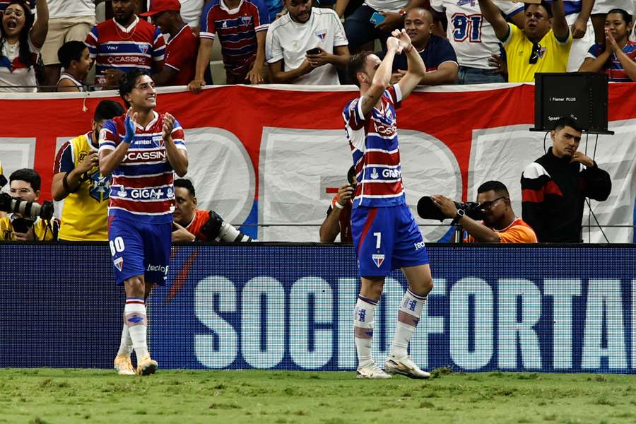 Fortaleza x Corinthians ocorre nesta quarta-feira na Arena Castelão
