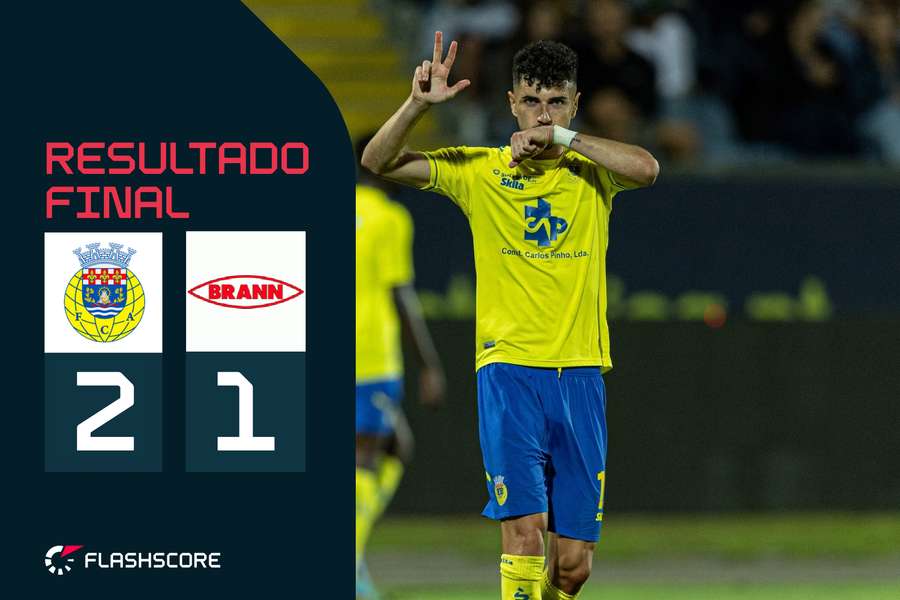 Mujica marcou o primeiro golo do Arouca