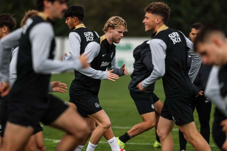 Sporting prepara jogo com o Famalicão