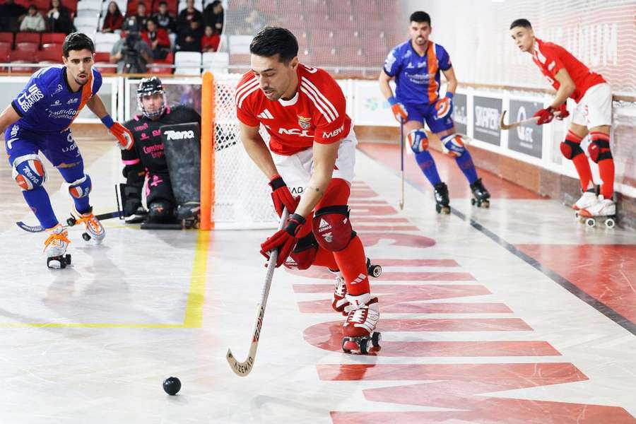 Benfica teve de se esforçar para bater Juventude Viana