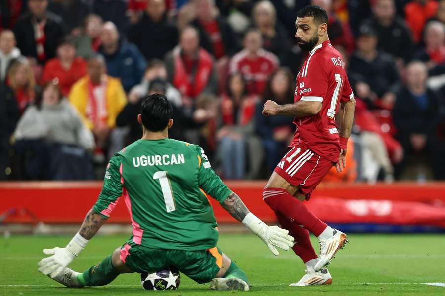 Ugurcan Cakir reușește să-l blocheze pe Salah