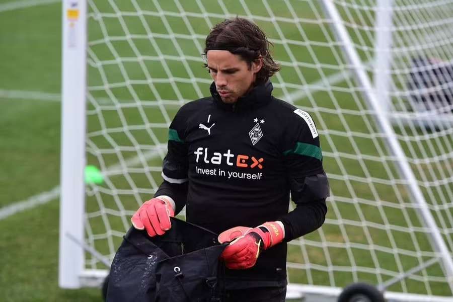 Yann Sommer termina contrato com o Monchengladbach no verão