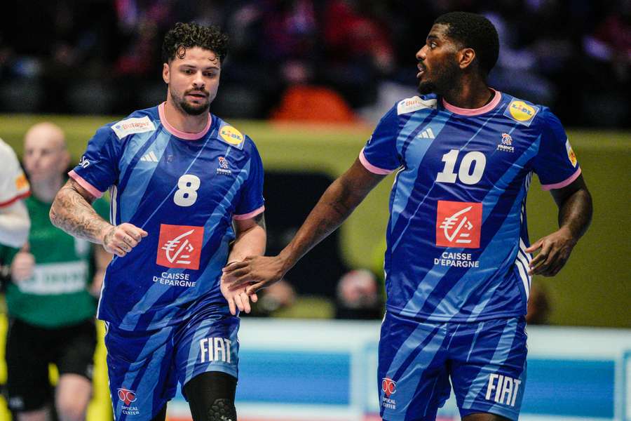 The French kick off their Euro campaign with a big win over Czechia