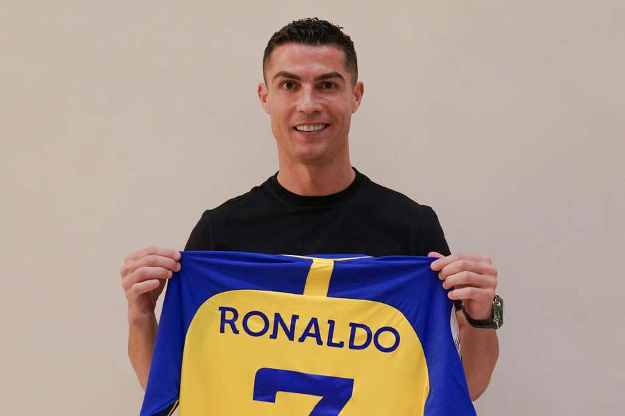 Expectativa de estádio cheio para a apresentação de Cristiano Ronaldo