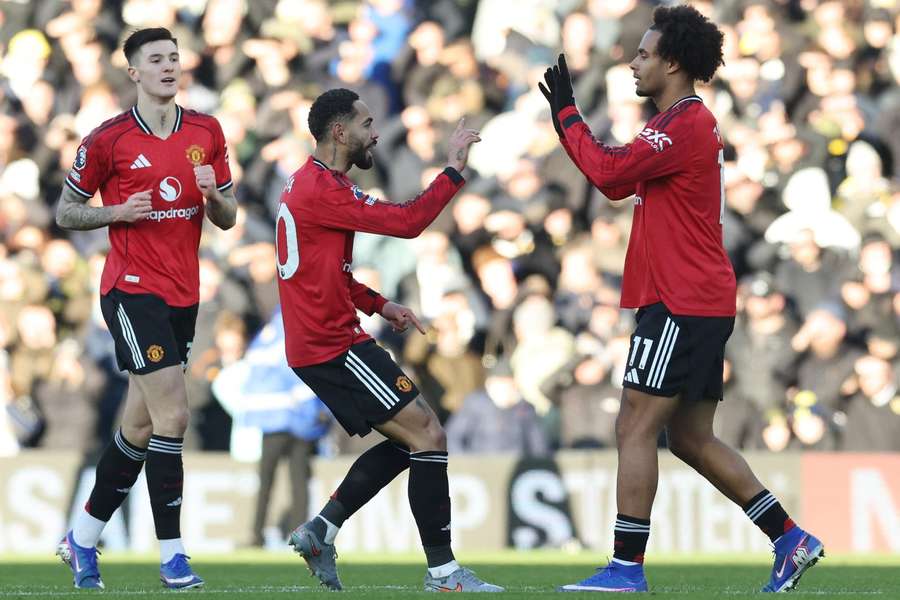 Man Utd boss Amorim talks up Zirkzee, Ugarte after Leeds draw Man Utd boss Amorim talks up Zirkzee, Ugarte after Leeds draw