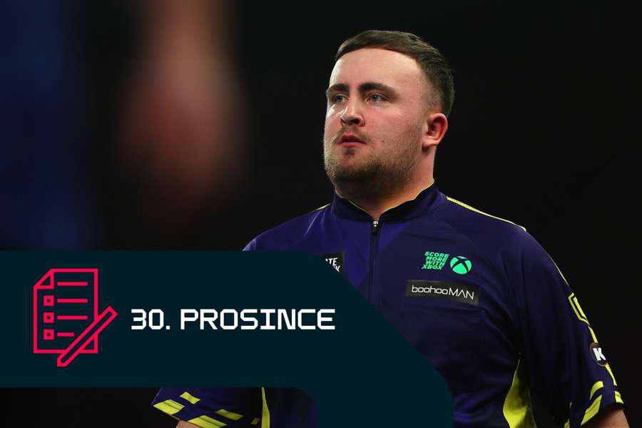 Luke Littler je jedním z favoritů na šipkařské zlato. 