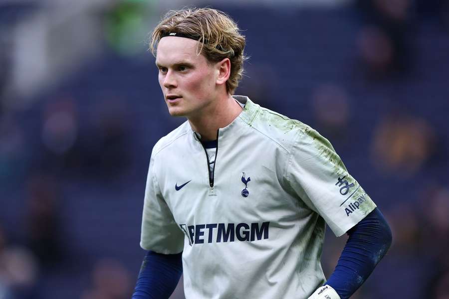 Brankář Antonín Kinský dál čeká v Tottenhamu na šanci. Brankář Antonín Kinský dál čeká v Tottenhamu na šanci.