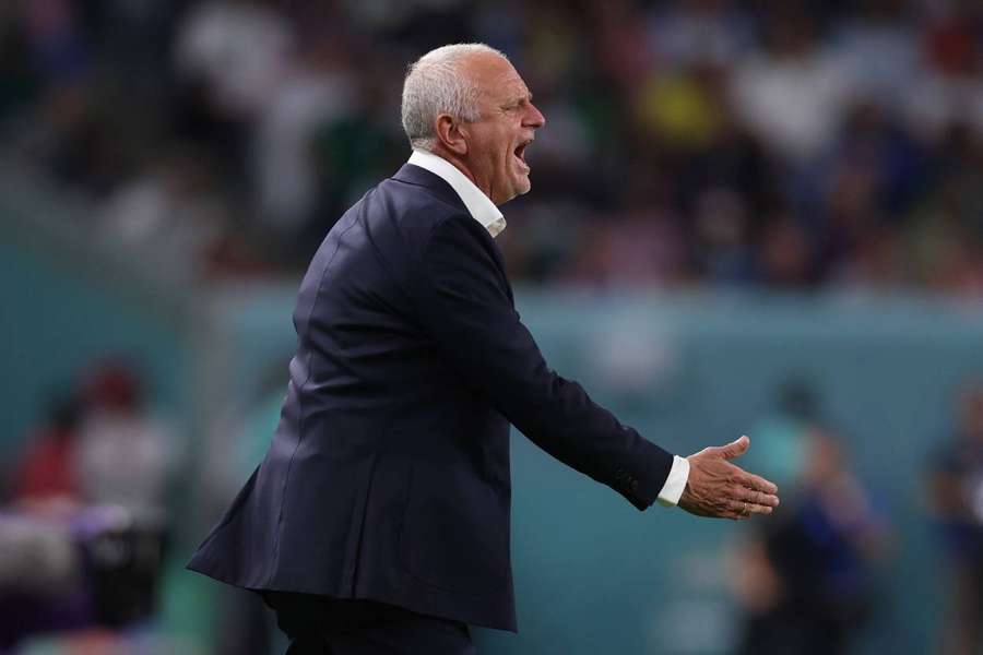 Arnold vows to lift Australia after sobering loss to France