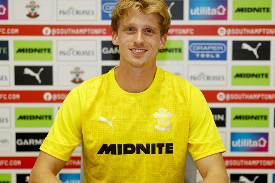 DONE DEAL: Southampton snap up Brentford fullback Roerslev