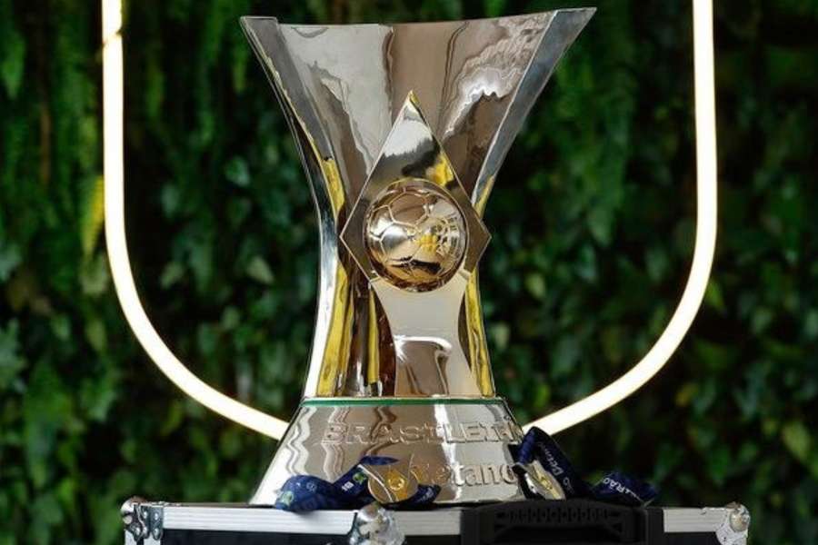 O troféu do Brasileirão O troféu do Brasileirão
