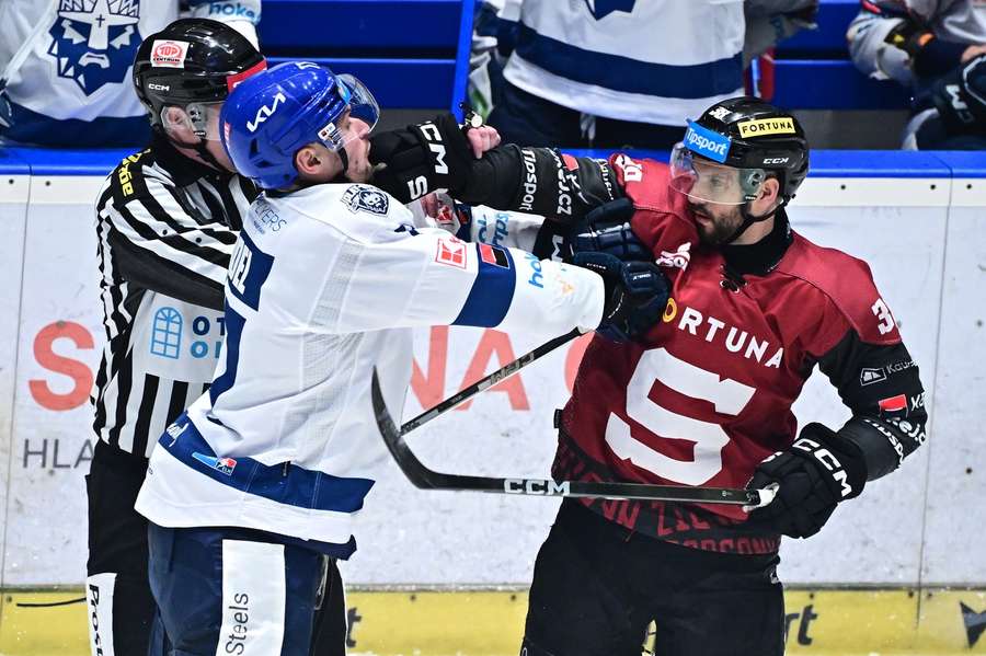 Který z týmů bude nakonec slavit postup do čtvrtfinále?