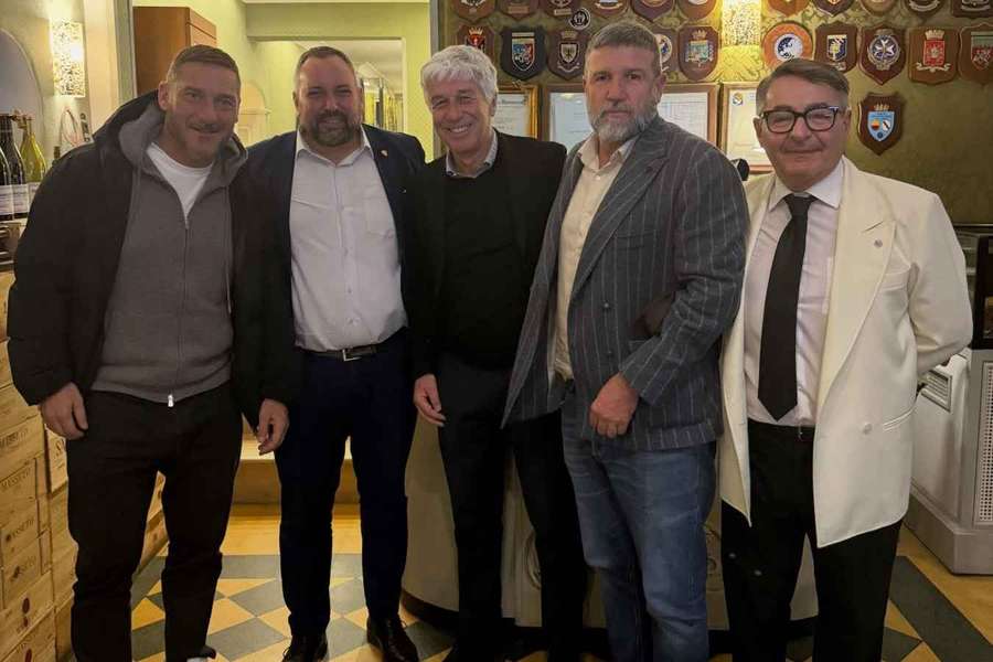 Totti e Gasperini a cena assieme Vincent Candela Totti e Gasperini a cena assieme Vincent Candela