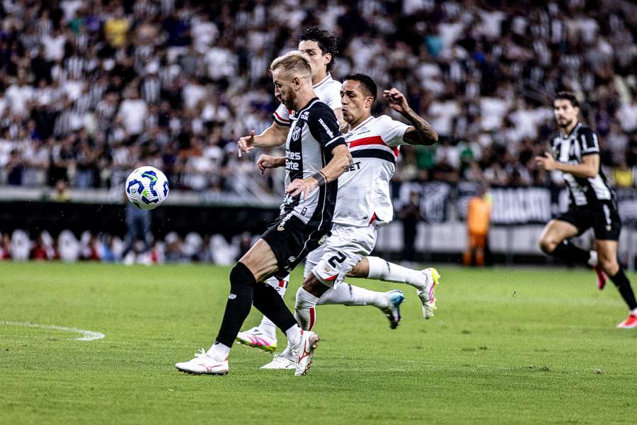 Ceará e São Paulo ficaram no 1 a 1, no Castelão, pela Série A